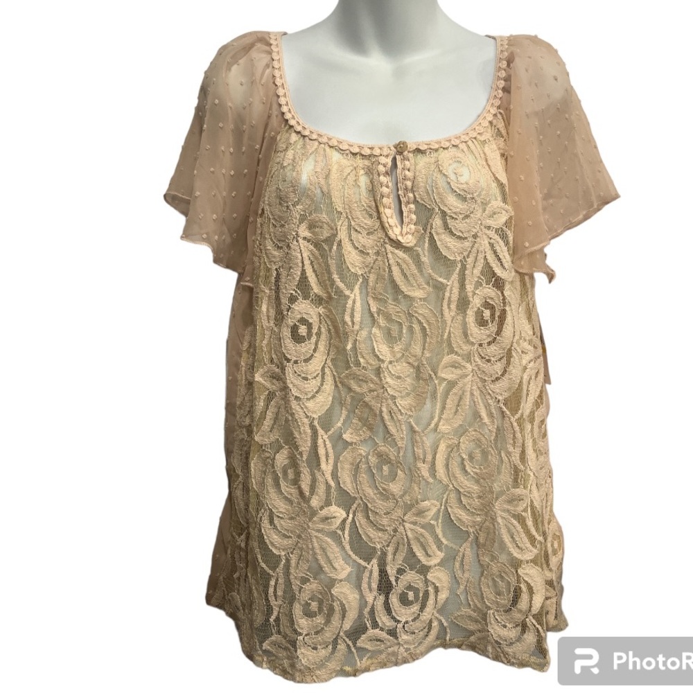 JohnPaulRichard Top.  Size medium